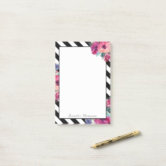 Stripes en Floral Pattern met Jouw naam Post-it® Notes (Op bureau)