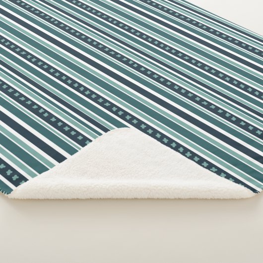 Stripes en kruisingen in blauw en groen sherpa deken (3/4)