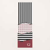 Stripes Net Black, White, Red Layered Initialen Yogamat (Voorkant)