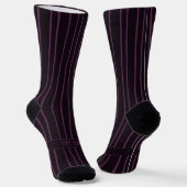 Stripes, purple on darkest red, true classic sokken (Gebogen)