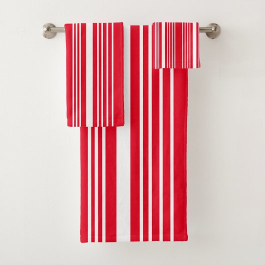 Stripes Red en White Bad Handdoek (Insitu)