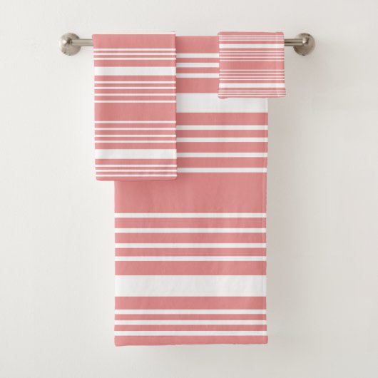Stripes. Roze Blush & White Bath Towel Set Bad Handdoek (Insitu)