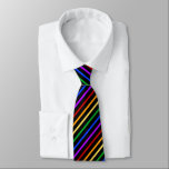 Stripes voor zwarte en regenboog stropdas<br><div class="desc">Een koel stropdas met zwarte en regenboogkleurige strepen.</div>