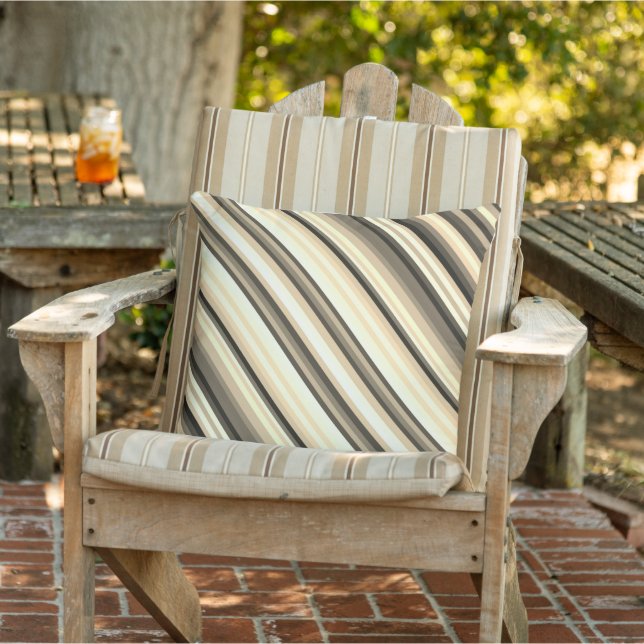 Stripey Sepia Outdoor Pillow Buitenkussen (Stoel)
