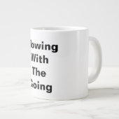 Stromen met het gaan grote koffiekop (Voorkant rechts)