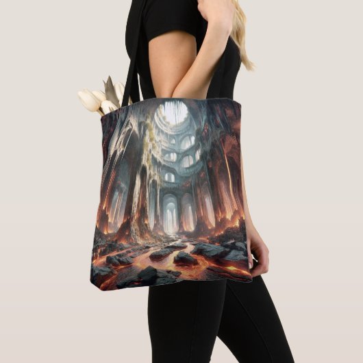 Stromen van lava tote bag (Dichtbij)