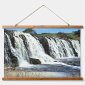 Stromend Water bij Hopkins Falls Hangend Wandkleed (Voorkant)