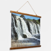 Stromend Water bij Hopkins Falls Hangend Wandkleed (Gebogen)