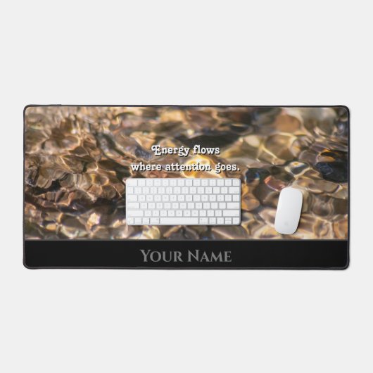 Stromend water motivatie citaat positieve mindset bureaumat (Keyboard & Muis)