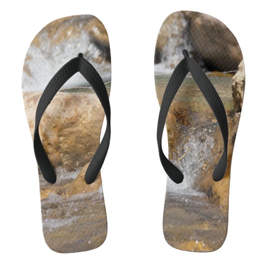 Stromende beek in de lente teenslippers (Voetbed)