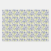 Stromende biologische bloemen blauw groen op crème inpakpapier vel (Voorkant 3)