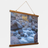 Stromende Rocky River Hangend Wandkleed (Gebogen)