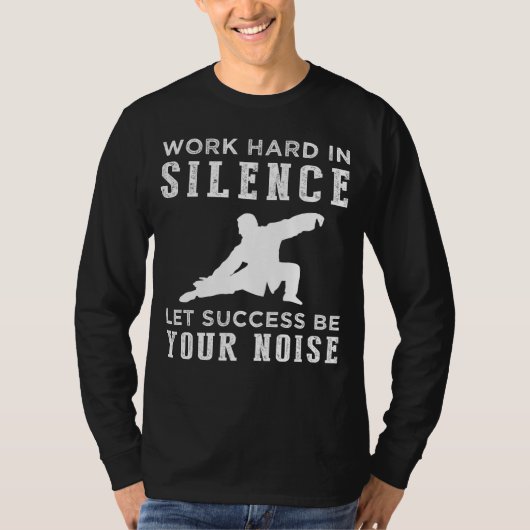 "Stromende sereniteit, echo triomf: grappige Tai-C T-shirt (Voorkant)