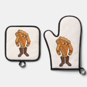 Strong Pie Wearing Boots Ovenwant & Pannenlap Set (Voorkant)