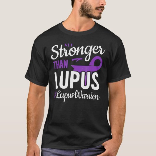Stronger Than Lupus Warrior Lupus Awareness Purple T-shirt (Voorkant)