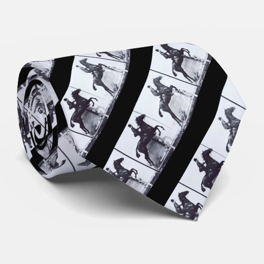 STROPDAS 1 : Muybridge Horse Daisy Jumping Stropda (Opgerold)