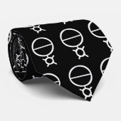 Stropdas aanvinken (Opgerold)