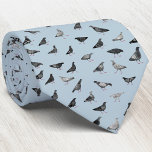 Stropdas duiven<br><div class="desc">Een leuk duivenpatroon op een blauwe achtergrond. Ideaal voor vogelliefhebbers, duivenracers of iedereen die van deze karakteristieke wezens houdt. Originele kunst van Nic Squirrell.</div>