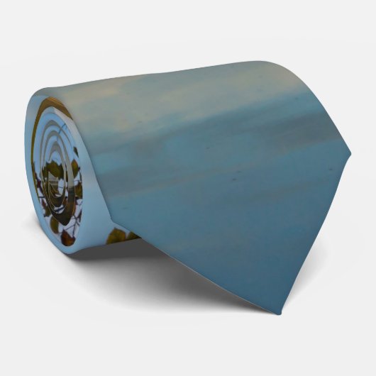 Stropdas in de herfst van de ochtend (Opgerold)