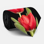Stropdas met rode tulpen (Opgerold)