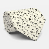 Stropdas met witte achtergrond en kleine zwarte bl (Opgerold)