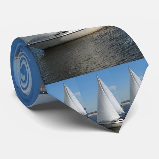 Stropdas met zeilboot (Opgerold)