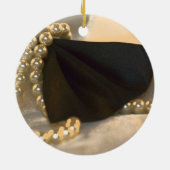 Stropdas met zwarte borst en witte parels keramisch ornament (Achterkant)