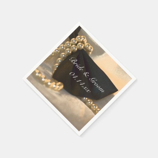 Stropdas met zwarte borst en witte parels servetten (Hoek)