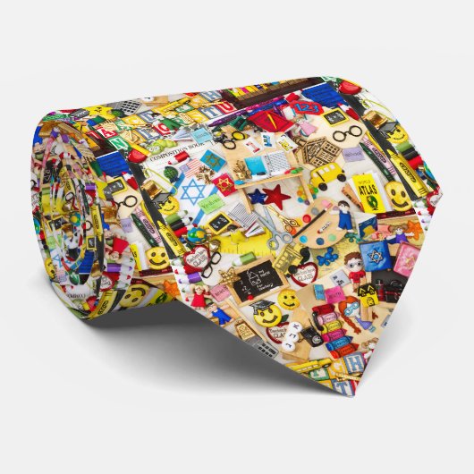 Stropdas van de Joodse School (Opgerold)