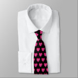 Stropdas van het wollige zwarte en roze hartritme<br><div class="desc">Koel zwarte en roze stropdas van het hartritmepatroon. Kute nood design voor bruiloft,  Valentijnsdag,  romantische vergadering of datum met vriendin,  echtgenote,  verloofde,  enz. Show liefde. Ook geweldig voor bruinvissen en groomsmannen op het bruiloft.</div>