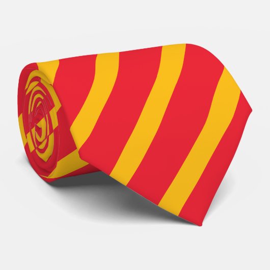 Stropdas van kardinaal- en goudstreep (Opgerold)