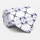 Stropdas van marinekunst en White Gavels pleidooi (Opgerold)