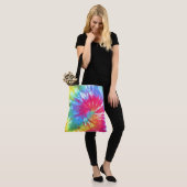 Stropdas van regenboogwervelkolom-kleurstof tote bag (Op model)