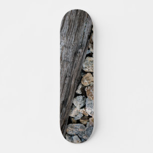 Stropdassen en grind skateboard