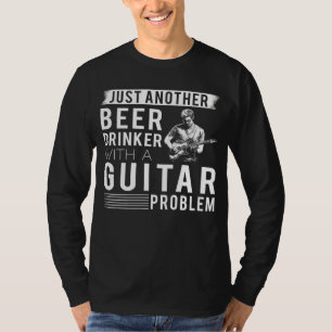 Strums & Sips: gewoon een bierdrinker met een pist T-shirt