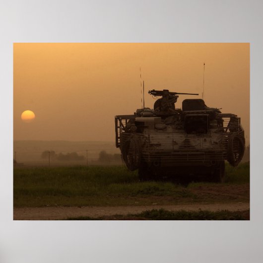Stryker Vehicle Poster (Voorkant)