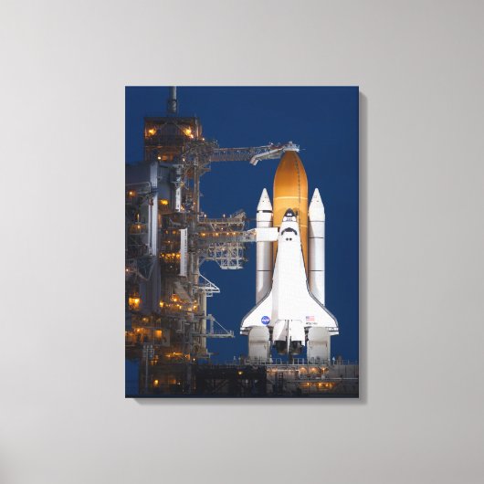 STS-135 nacht voor lancering verpakt canvas (Voorkant)