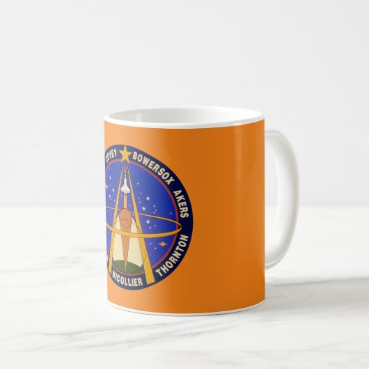 Sts-61-Mission Patch Koffiemok (Voorkant rechts)