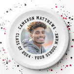 Student afstuderen foto modern wit papieren bordje<br><div class="desc">Modern,  wit of aangepast kleur afstuderen fotopapier bord met uw aangepaste naam,  school en jaar in een wit lettertype. U kunt het lettertype en de achtergrondkleur wijzigen,  elementen verplaatsen en de grootte ervan wijzigen met het ontwerpgereedschap.</div>