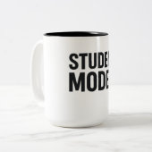 Student Mode On – Funny Study Motivation Tweekleurige Koffiemok (Voorkant links)