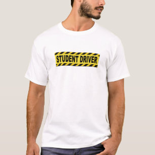Student voor geel en zwart t-shirt
