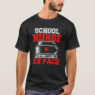 Student voor verpleegkundigen in de gezondheidszor t-shirt