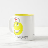 Student Zurse Big Yellow Afstuderen!" Tweekleurige Koffiemok (Voorkant links)