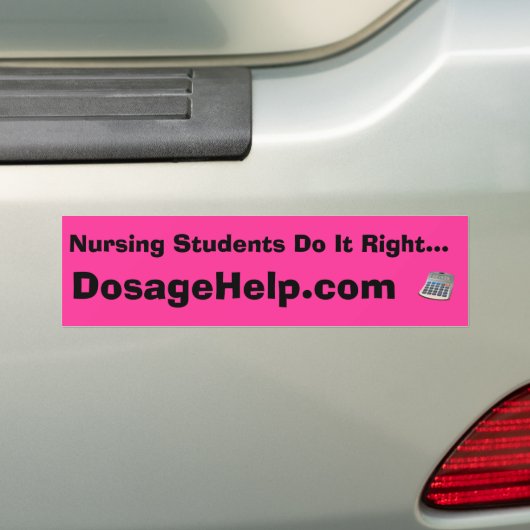 Studenten genezen het juist, roze bumpersticker (Op auto)