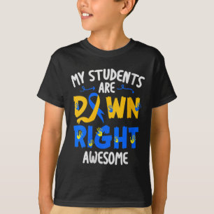 Studenten zijn recht naar beneden Geweldige Down S T-shirt