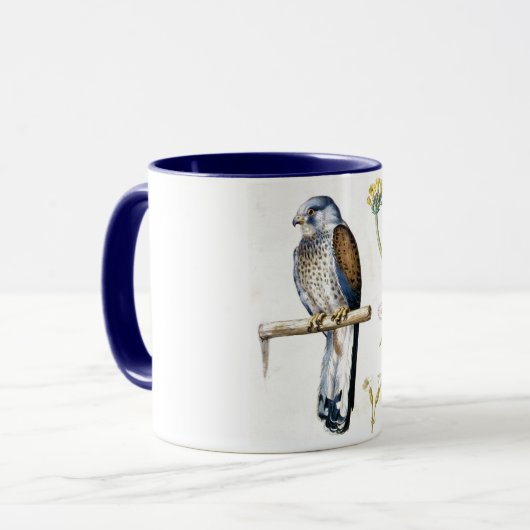 Studie van Lesser Kestrel en Bloem, Arcimboldo Mok (Voorkant links)