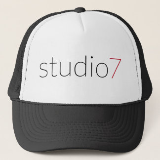 studio7-logo trucker pet