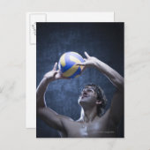 Studio shot van volleybalspeler bij het spelen briefkaart (Voorkant / Achterkant)