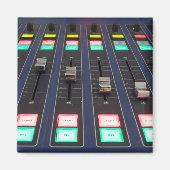 Studio Sound Mixer Panel, Closeup Magneet (Voorkant)
