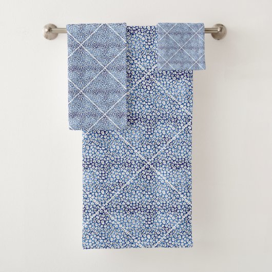 STUNNEN LEOPARD BLUE WHITE TOWEL SET BAD HANDDOEK (Insitu)